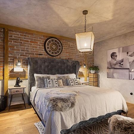 Hotel Mclimon Nový Jičín Εξωτερικό φωτογραφία