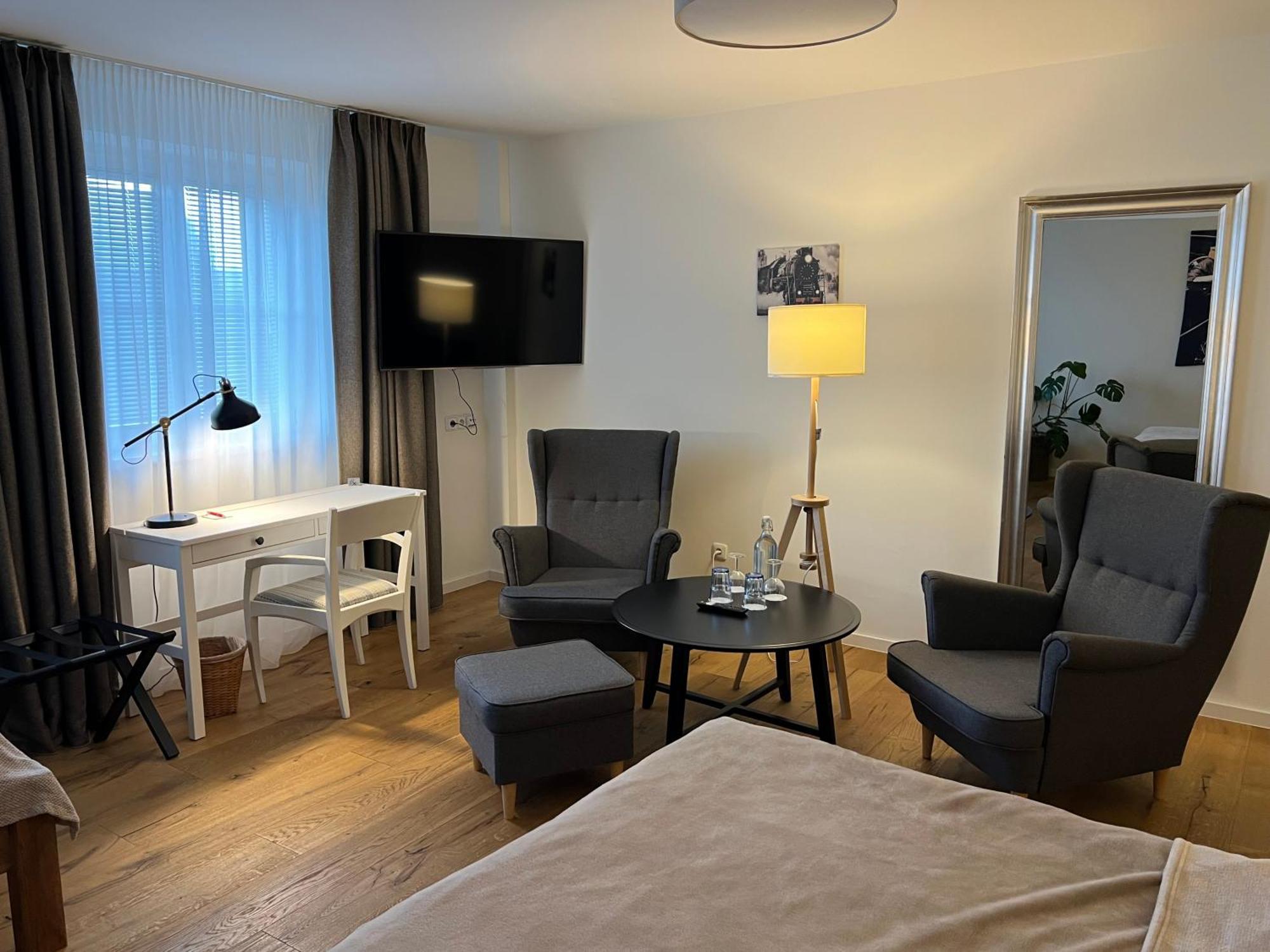Hotel Mclimon Nový Jičín Εξωτερικό φωτογραφία